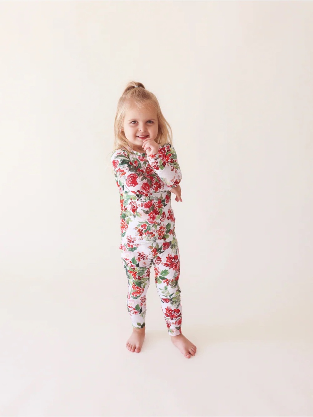 Posh Peanut Beatrix Holiday Floral Kids Long Sleeve Pajama Set 5/6